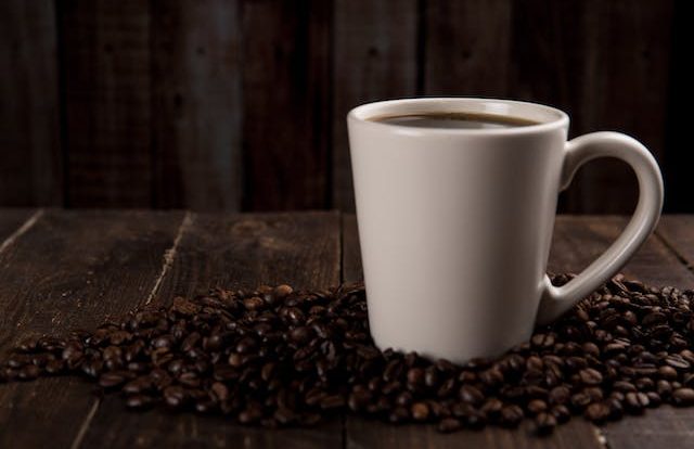 Cafeaua fără cofeină: Mituri și realități